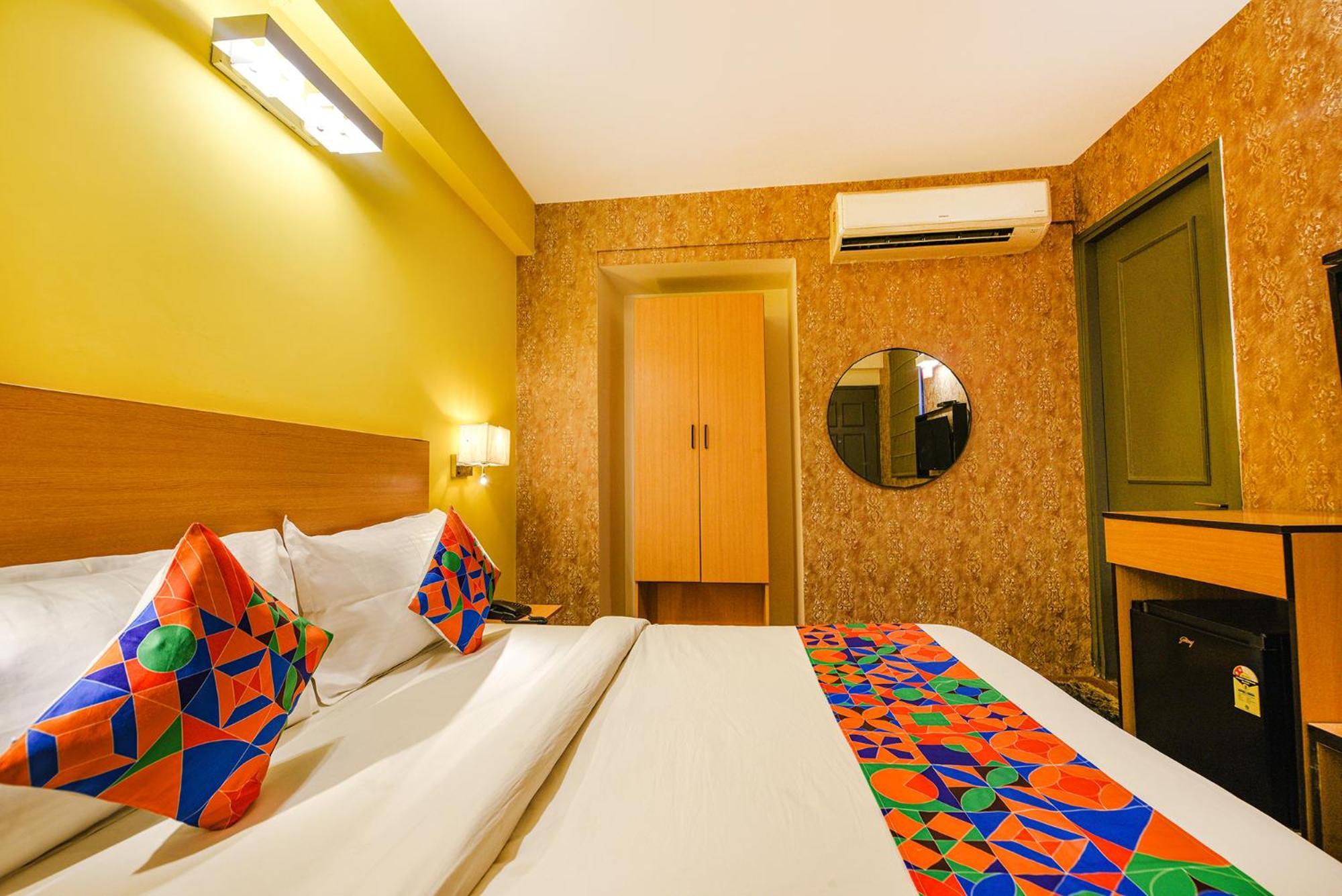 Fabhotel Old Meple Leaf Ґурґаон Екстер'єр фото