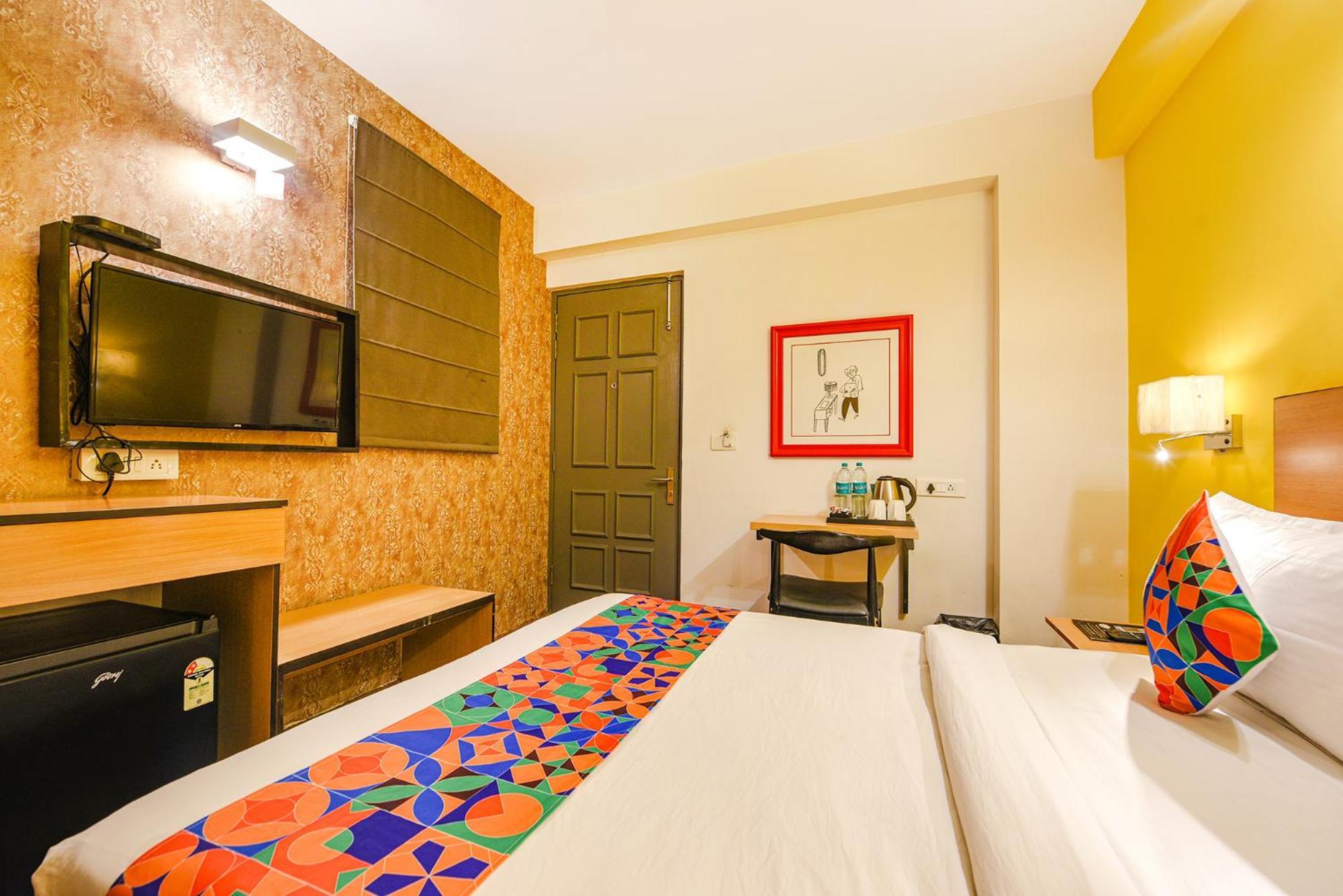 Fabhotel Old Meple Leaf Ґурґаон Екстер'єр фото