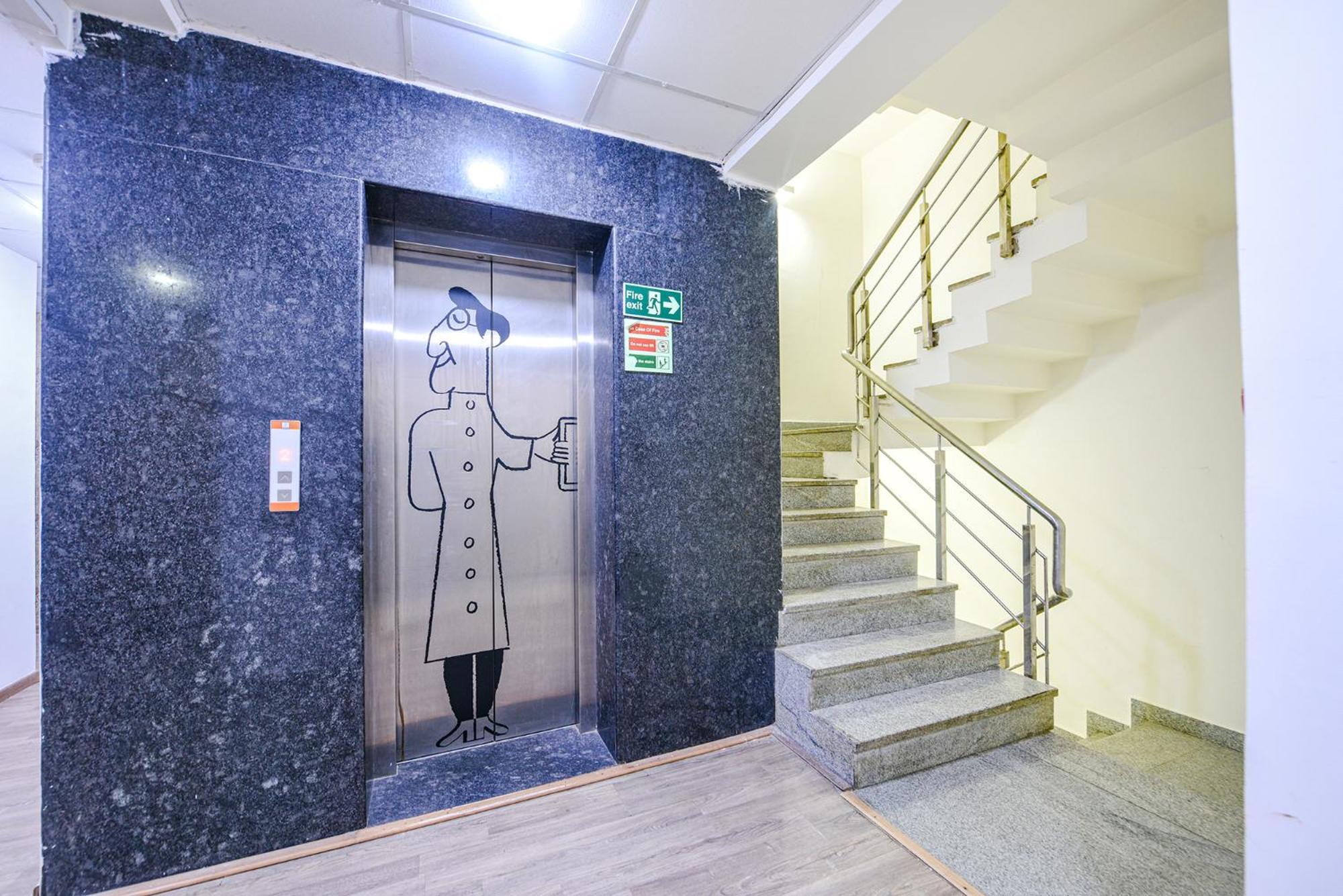Fabhotel Old Meple Leaf Ґурґаон Екстер'єр фото