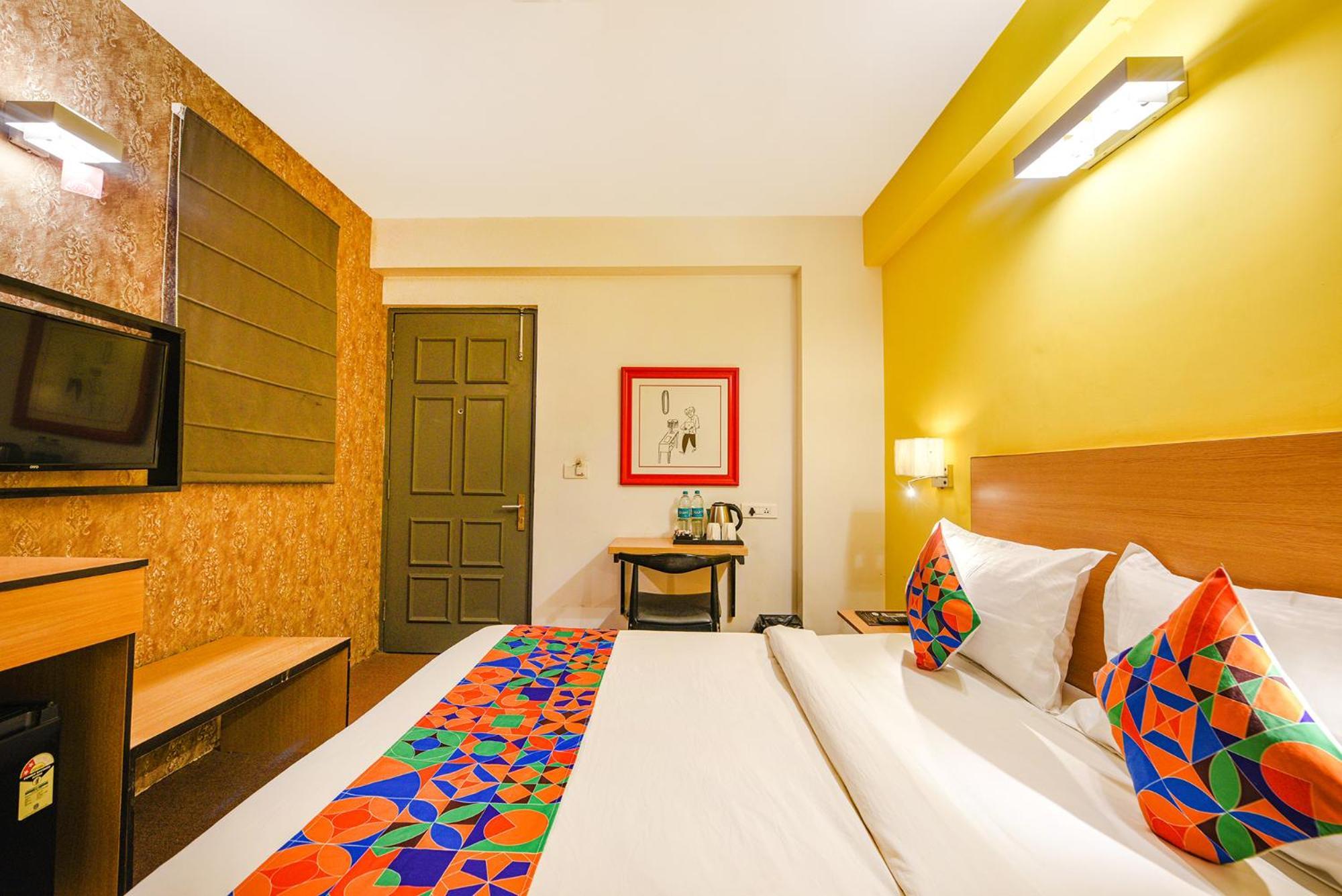 Fabhotel Old Meple Leaf Ґурґаон Екстер'єр фото